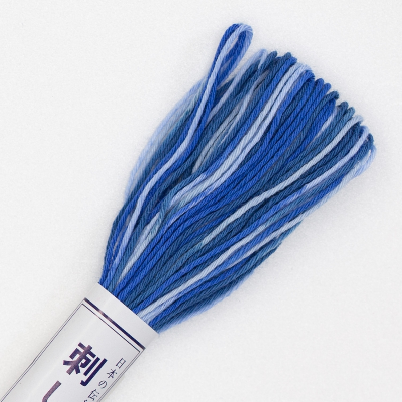 sashiko garen 20 m #52: gemeleerd (wit en blauw)