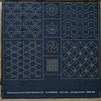 sashiko tsumugi A2008 &ndash; traditionele patronen &ndash; paneel 61 &times; 108 cm